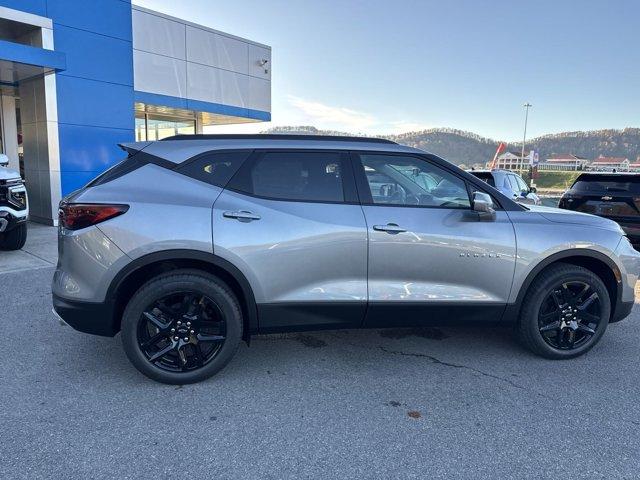 new 2025 Chevrolet Blazer car, priced at $43,076