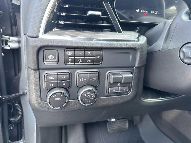 new 2025 Chevrolet Suburban car, priced at $89,219