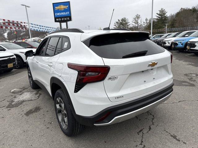 new 2025 Chevrolet Trax car, priced at $24,260