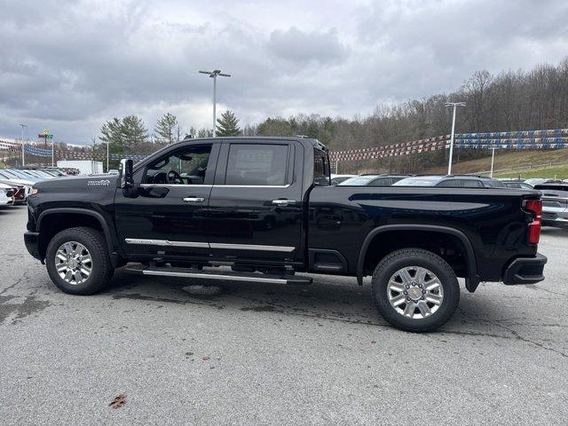 new 2025 Chevrolet Silverado 3500 car, priced at $83,556