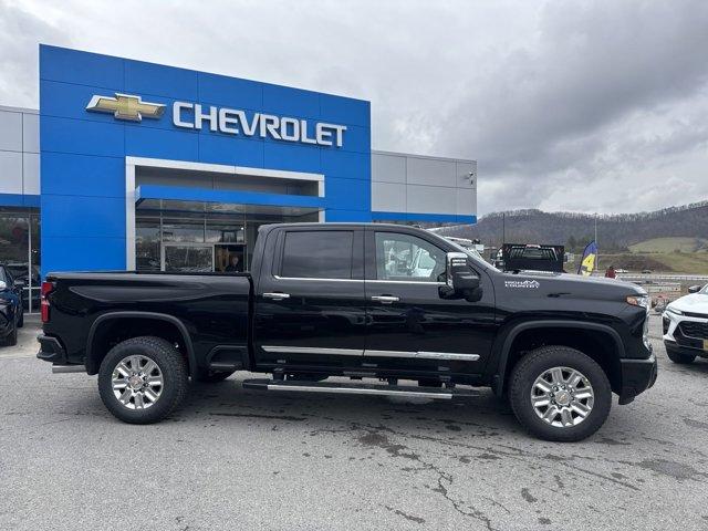 new 2025 Chevrolet Silverado 3500 car, priced at $83,556