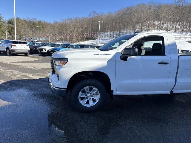 new 2025 Chevrolet Silverado 1500 car, priced at $40,386