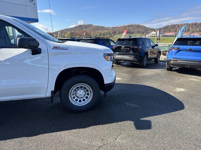 new 2025 Chevrolet Silverado 1500 car, priced at $43,078