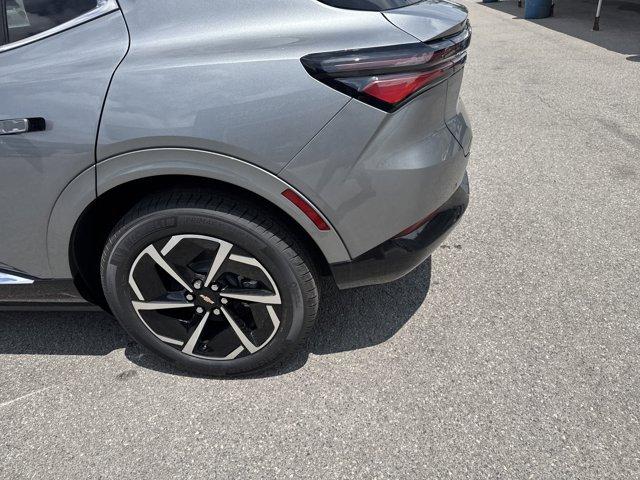 new 2025 Chevrolet Equinox EV car, priced at $36,815