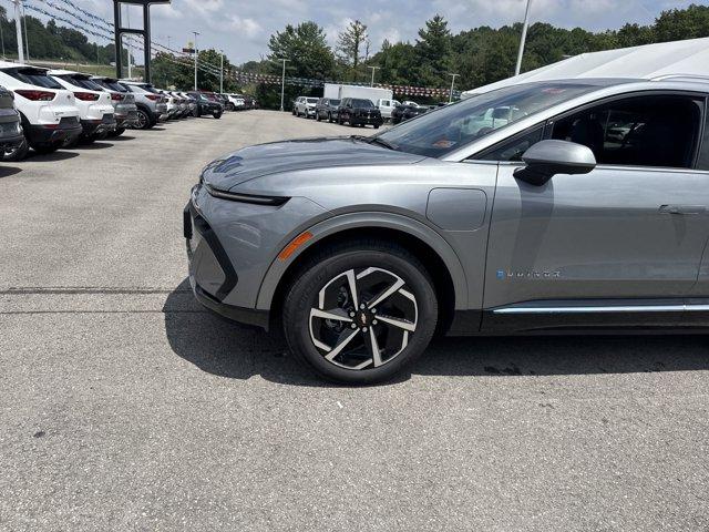 new 2025 Chevrolet Equinox EV car, priced at $36,815
