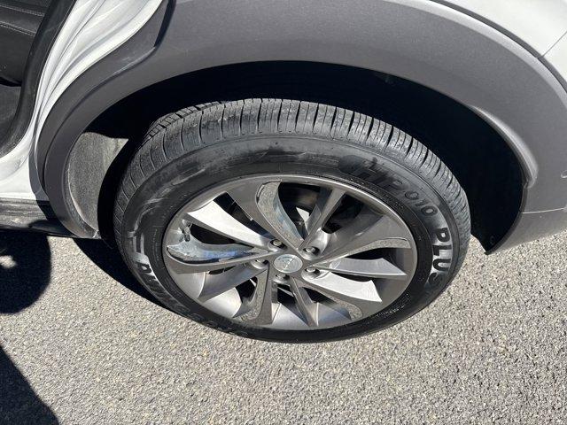 used 2023 Buick Encore GX car, priced at $22,844