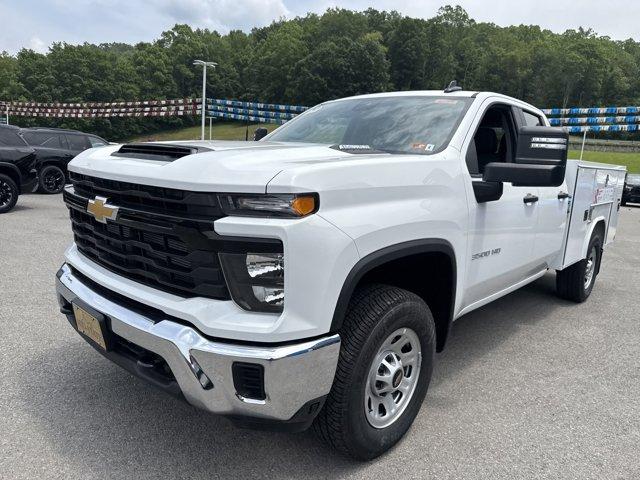 new 2025 Chevrolet Silverado 3500 car, priced at $71,600