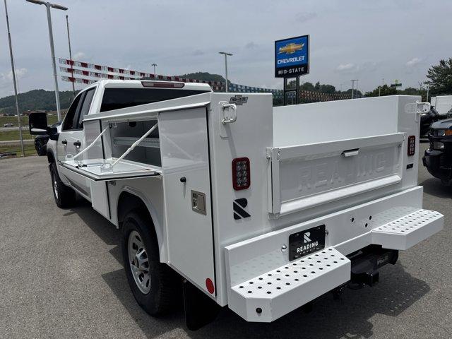 new 2025 Chevrolet Silverado 3500 car, priced at $71,600