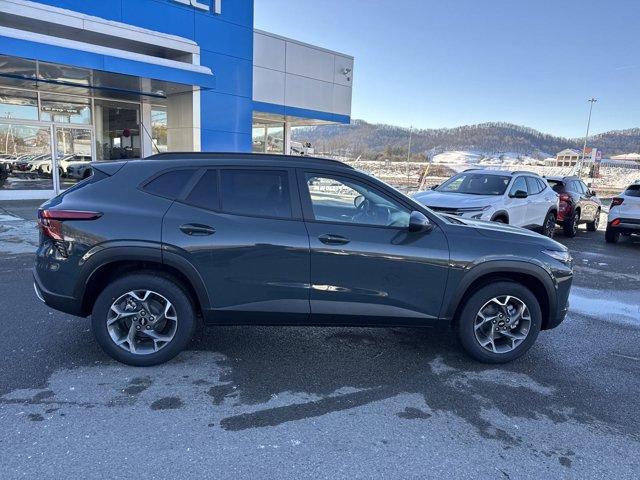 new 2025 Chevrolet Trax car, priced at $24,260