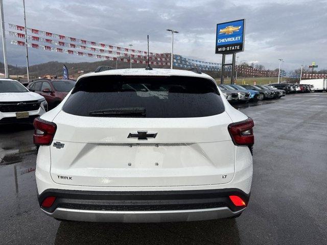 new 2025 Chevrolet Trax car, priced at $23,991