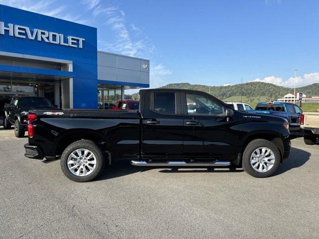 new 2025 Chevrolet Silverado 1500 car, priced at $42,955