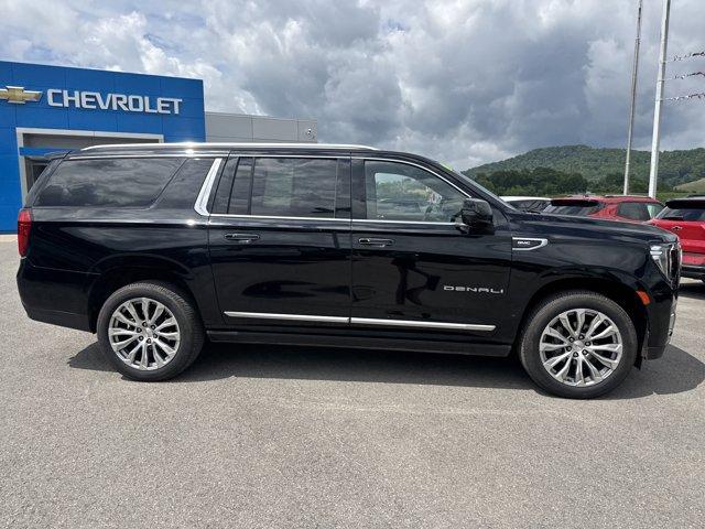 used 2022 GMC Yukon XL car, priced at $58,675