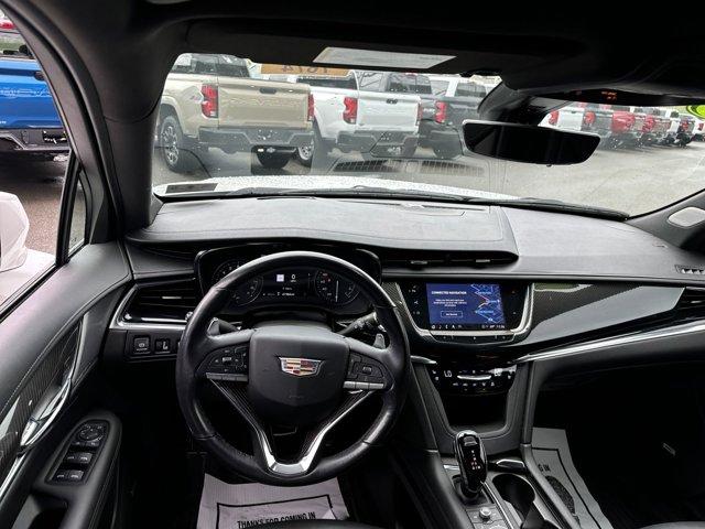 used 2021 Cadillac XT6 car, priced at $34,095