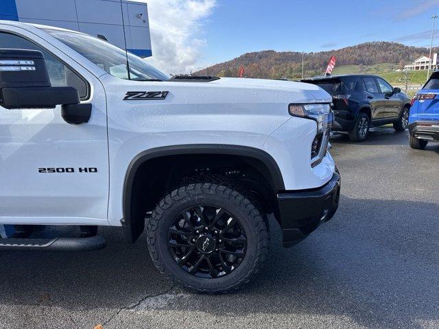 new 2025 Chevrolet Silverado 2500 car, priced at $72,700