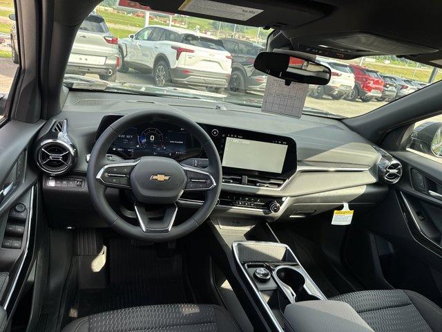 new 2026 Chevrolet Equinox car, priced at $29,550