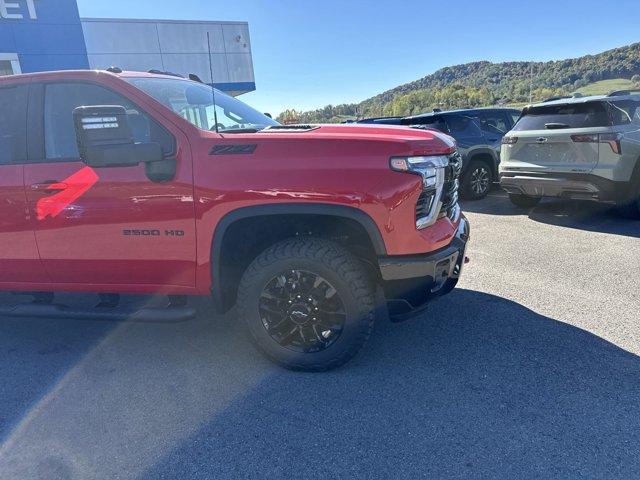 new 2025 Chevrolet Silverado 2500 car, priced at $70,496