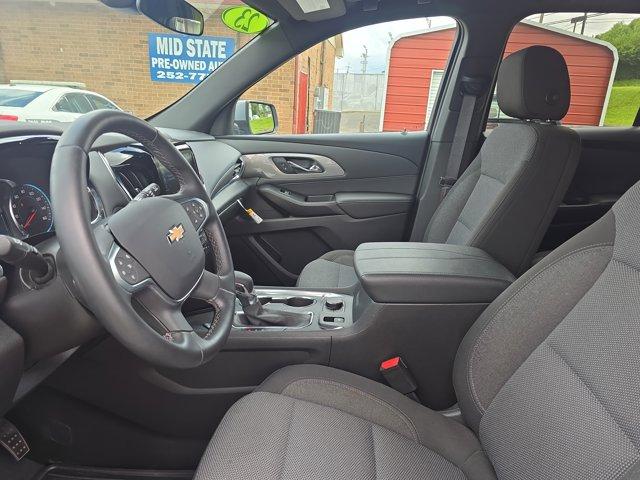 used 2023 Chevrolet Traverse car, priced at $33,000