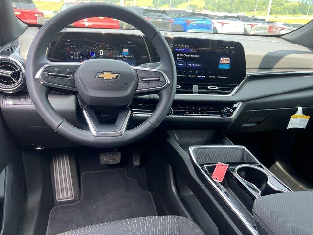 new 2025 Chevrolet Equinox car