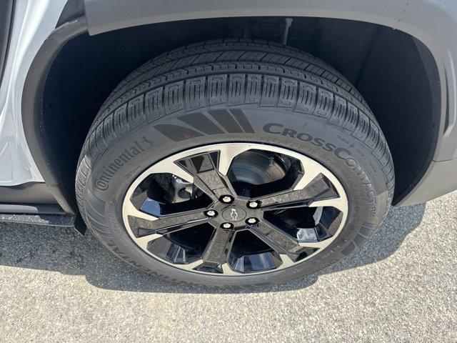new 2026 Chevrolet Equinox car, priced at $30,532