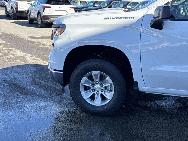 new 2025 Chevrolet Silverado 1500 car, priced at $40,386