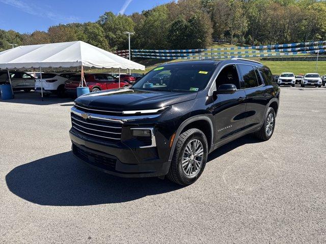 used 2024 Chevrolet Traverse car, priced at $37,801