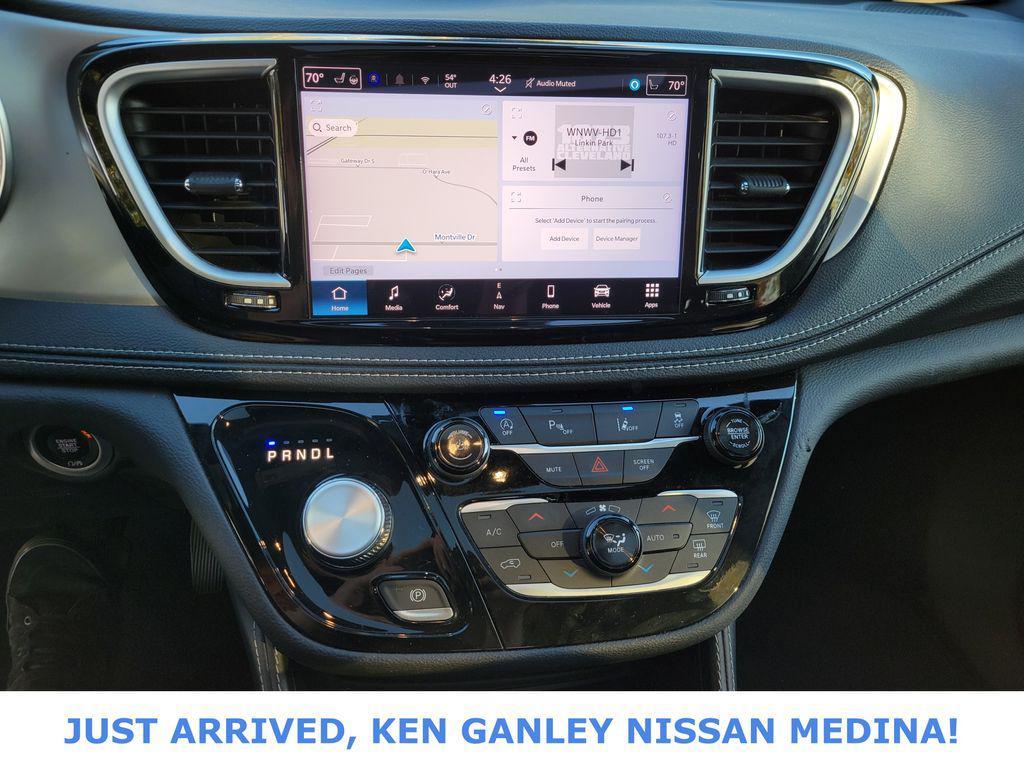 used 2025 Chrysler Pacifica car, priced at $37,903