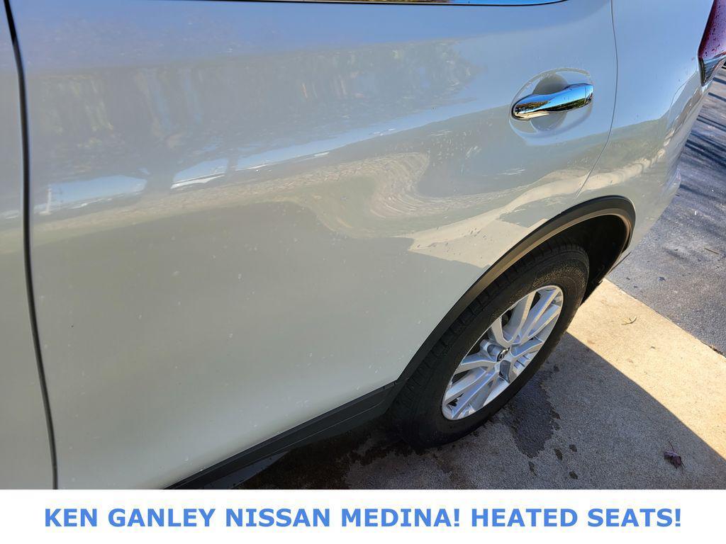 used 2019 Nissan Rogue car, priced at $13,307