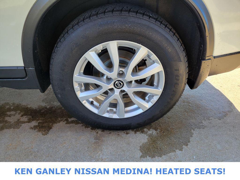 used 2019 Nissan Rogue car, priced at $13,307