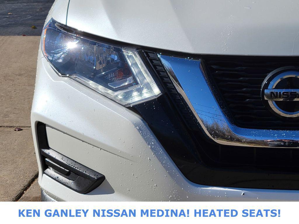 used 2019 Nissan Rogue car, priced at $13,307