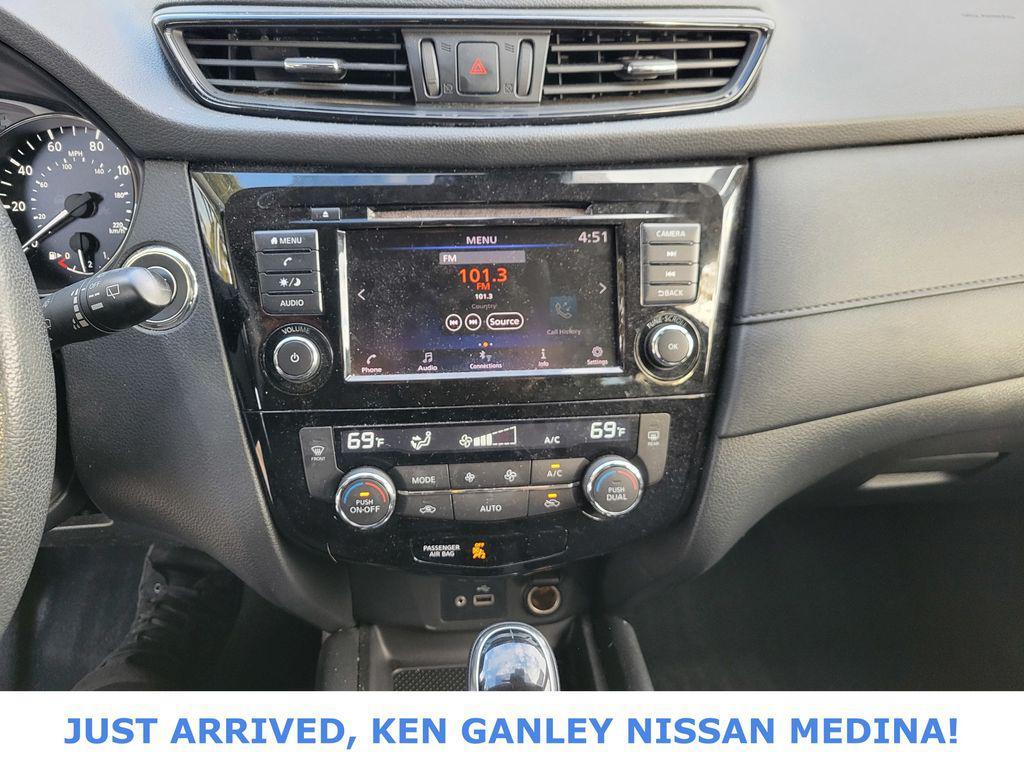 used 2019 Nissan Rogue car, priced at $13,928