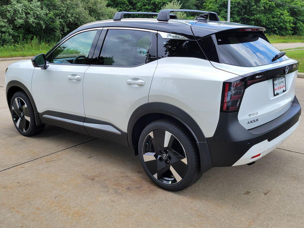 new 2025 Nissan Kicks car, priced at $32,315