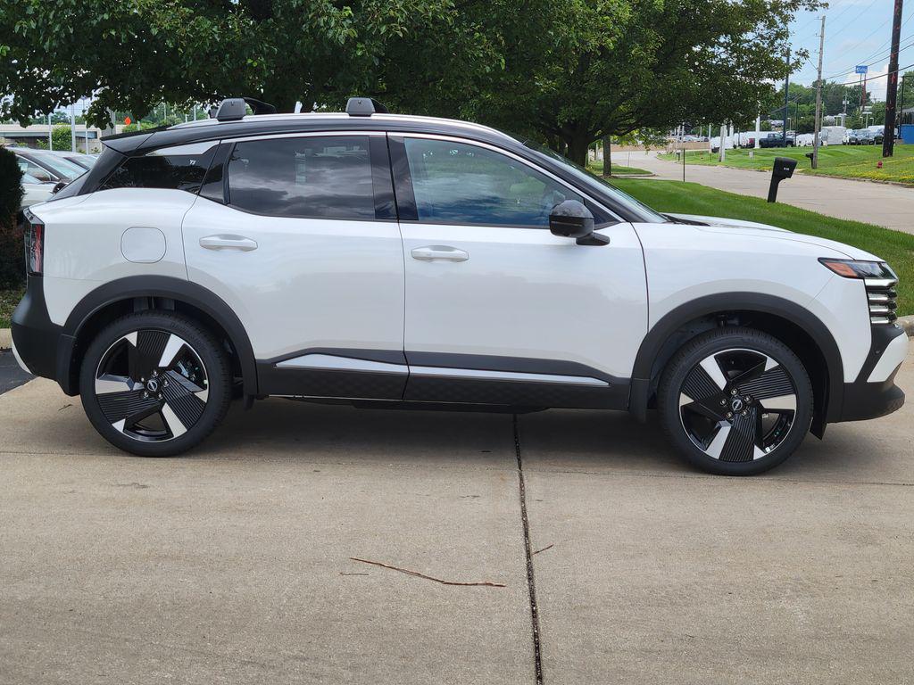 new 2025 Nissan Kicks car, priced at $32,315