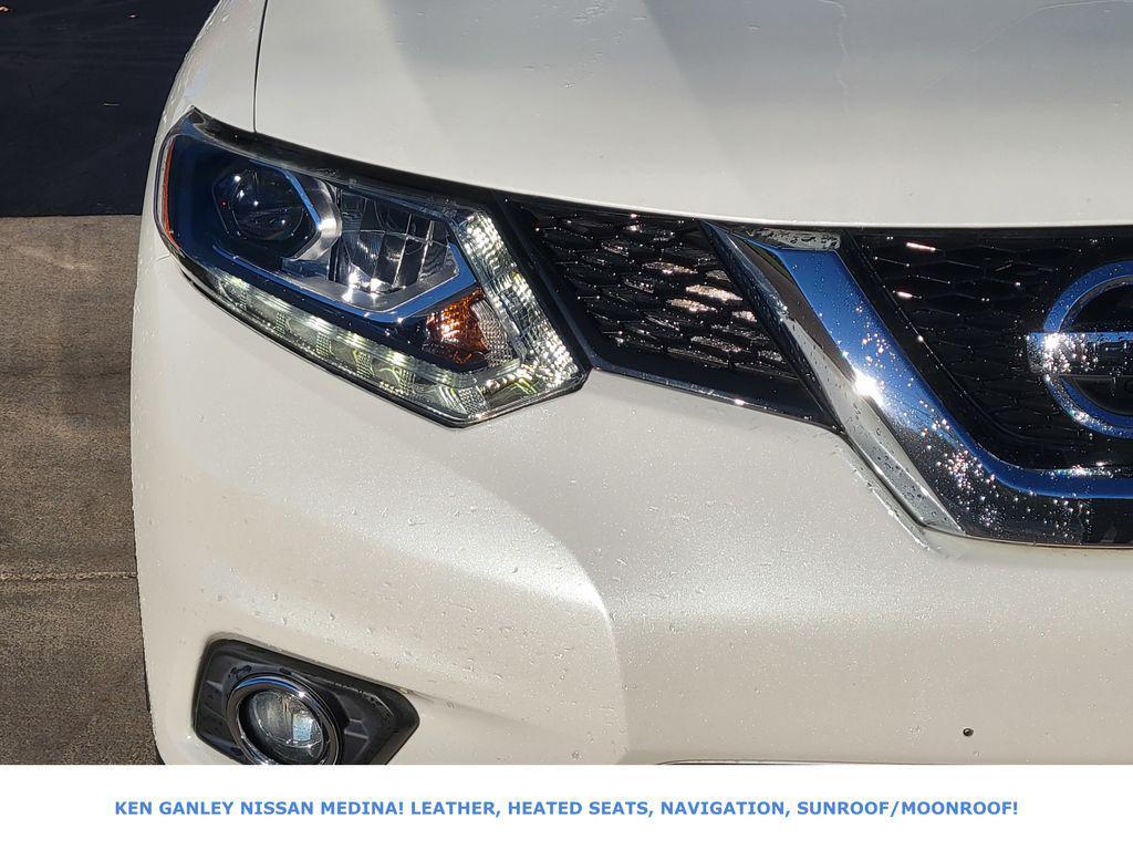 used 2016 Nissan Rogue car, priced at $15,433