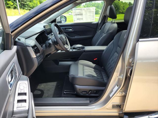 new 2025 Nissan Rogue car, priced at $46,505