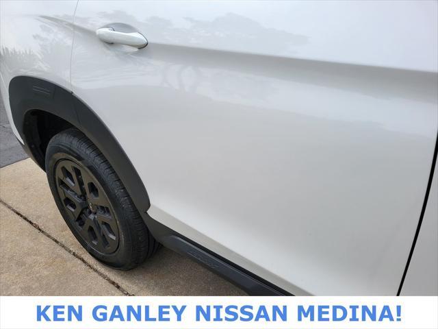 used 2023 Honda Passport car, priced at $35,621