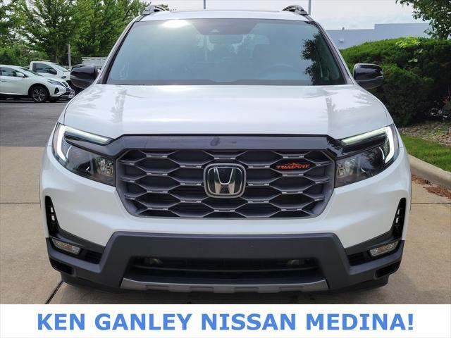 used 2023 Honda Passport car, priced at $35,621