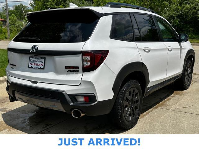 used 2023 Honda Passport car, priced at $35,733