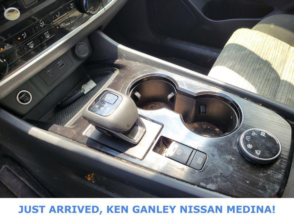 used 2021 Nissan Rogue car, priced at $19,776