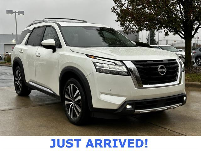 used 2023 Nissan Pathfinder car, priced at $40,447