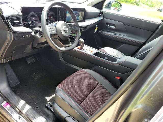 new 2025 Nissan Kicks car, priced at $32,360