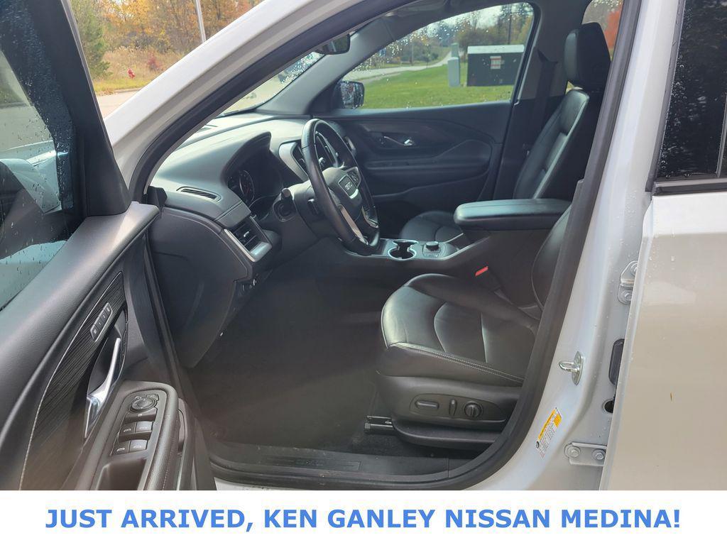 used 2022 GMC Terrain car, priced at $23,431