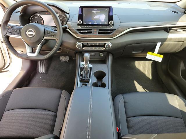 new 2025 Nissan Altima car, priced at $32,390