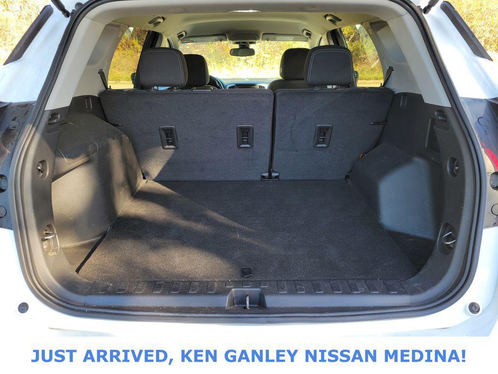 used 2023 GMC Terrain car, priced at $22,693