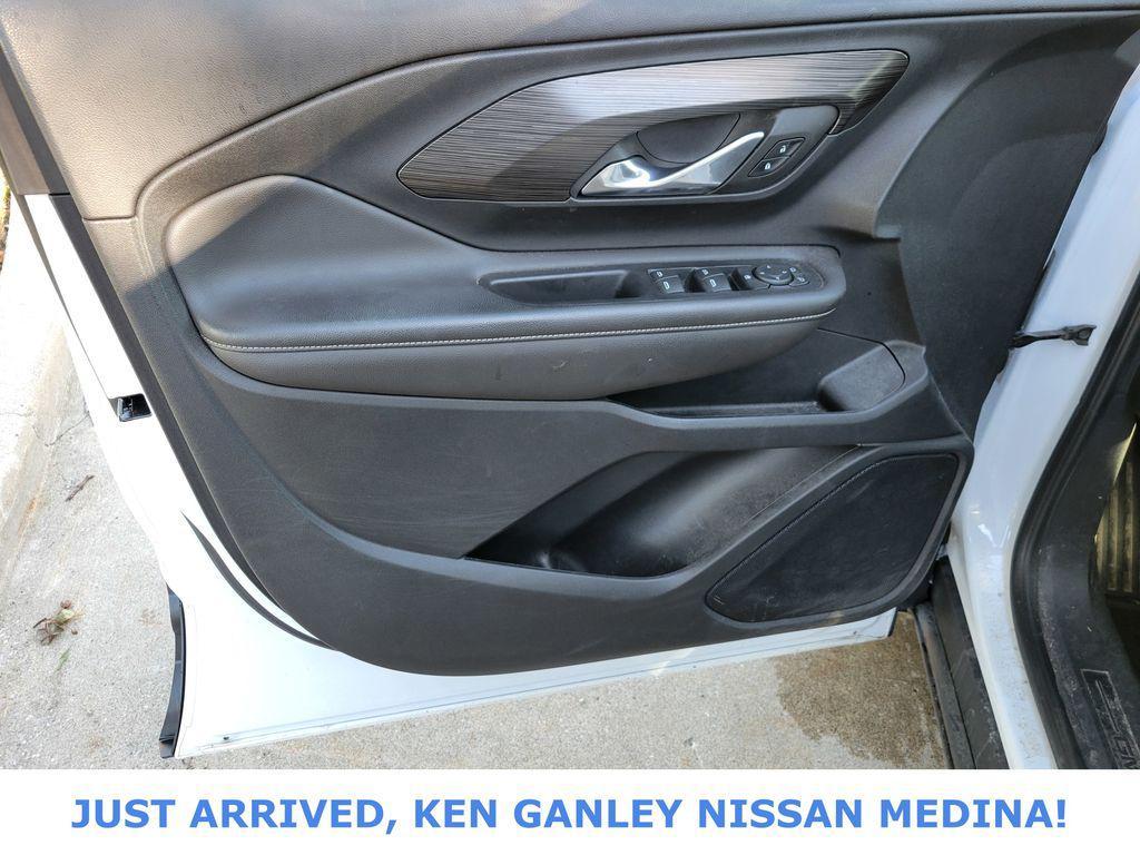 used 2023 GMC Terrain car, priced at $22,693