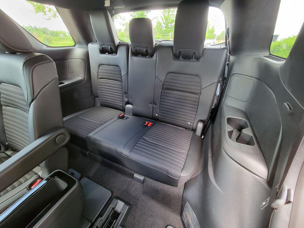 new 2025 Nissan Pathfinder car, priced at $46,610