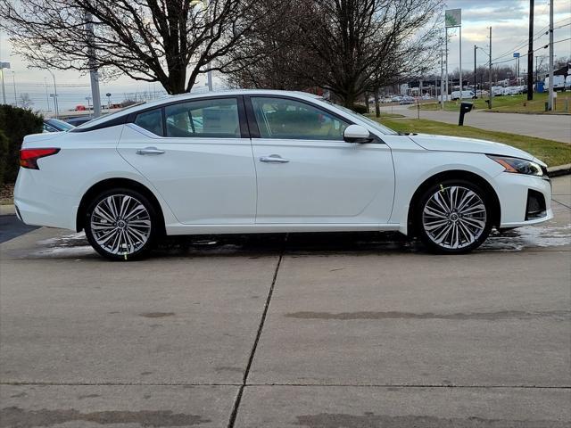 new 2025 Nissan Altima car, priced at $31,975