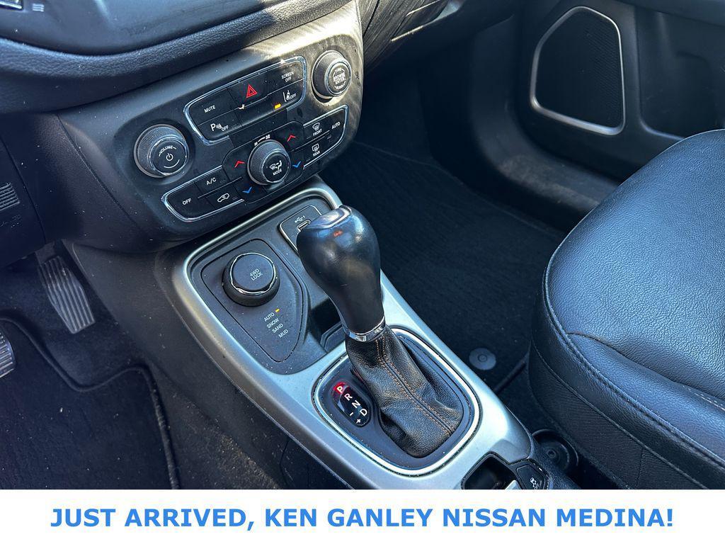 used 2020 Jeep Compass car, priced at $17,489