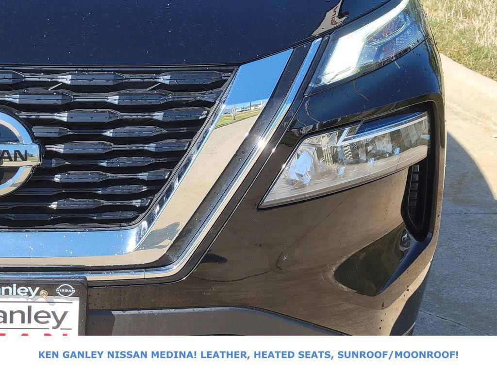 used 2021 Nissan Rogue car, priced at $19,711