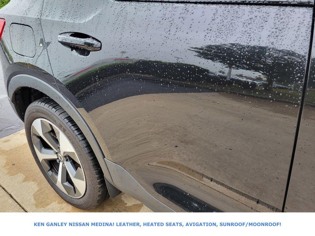 used 2024 Volvo XC40 car, priced at $25,291