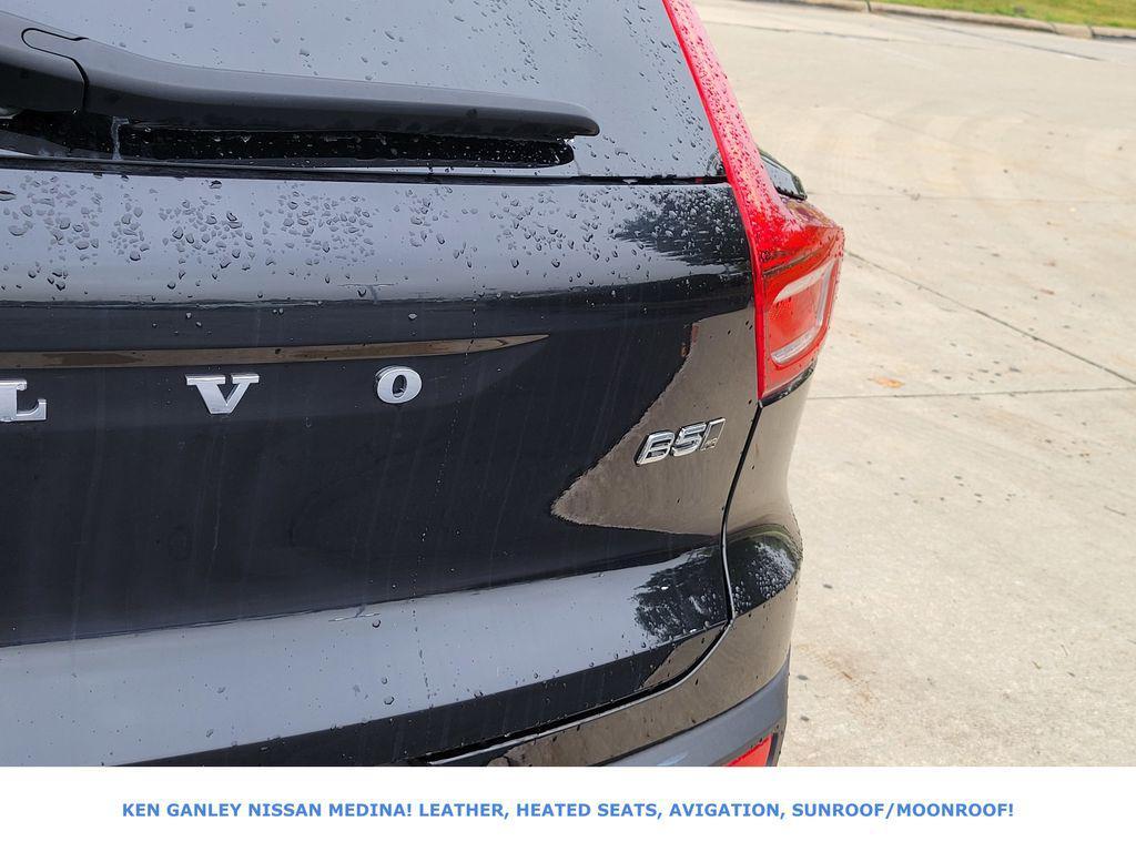 used 2024 Volvo XC40 car, priced at $25,291